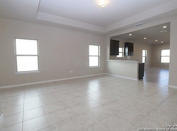 5th image of 8015 Chasemont Ct