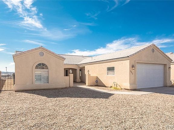 2nd image of 2072 E Mesa Verde Way