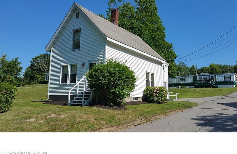 2nd image of 51 Windsor St