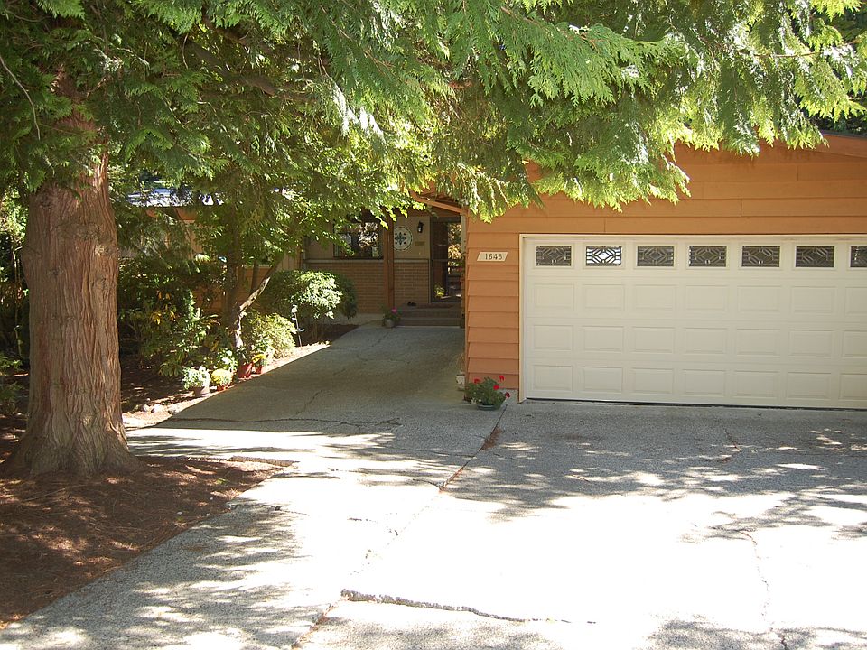 1st image of 1648 151st Ave SE