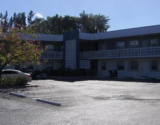 1st image of 1860 Venice Park Dr APT 124