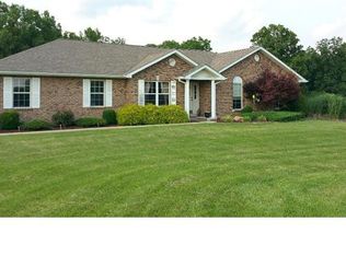 19257 Deer Run Ests, Warrenton, MO 63383