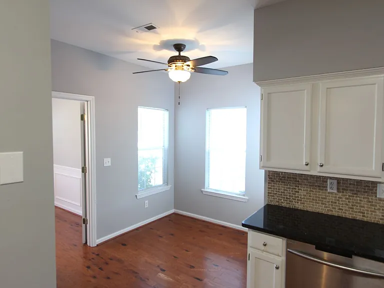 2813 Bridlewood Ter — Photo 12