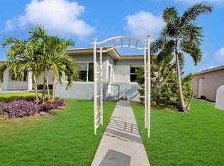 2315 Hope St, Hollywood, FL 33020