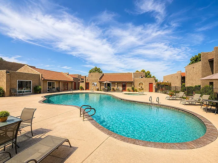 2 bed, 2.0 bath, 982 sqft, $1,450 — Photo 3