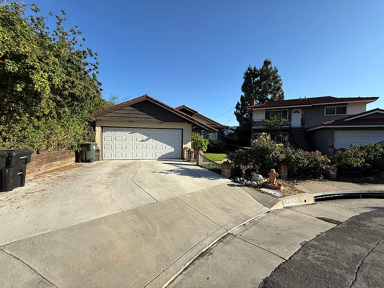 4532 Orin Ave — Photo 4