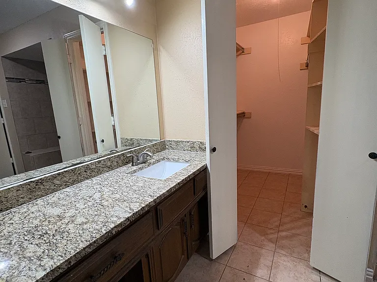 1025 Clover Dale Ln — Photo 19