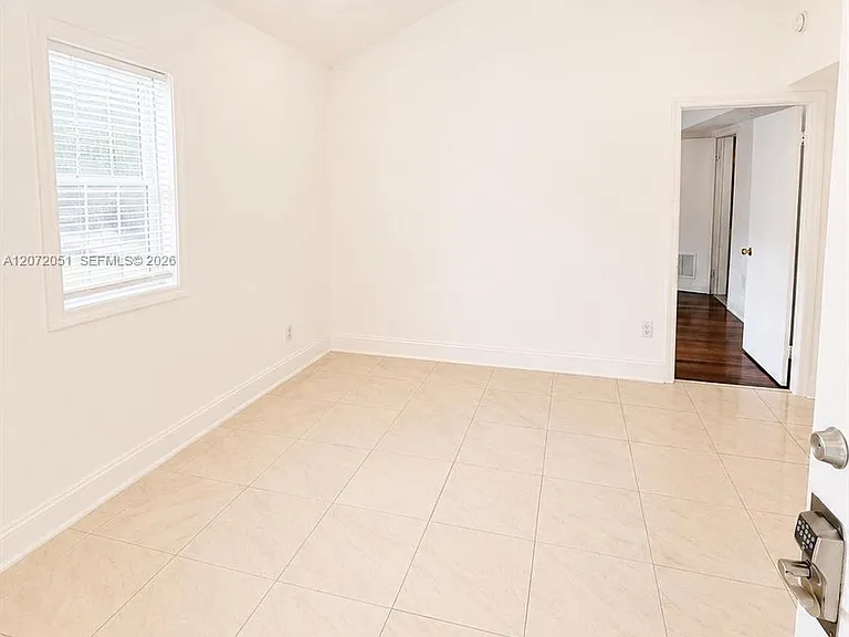 1440 Pennsylvania Ave #3 — Photo 1