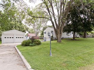 1021 24th St, Marion, IA 52302