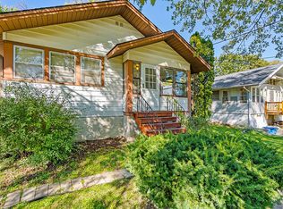 2823 Center St, Des Moines, IA 50312