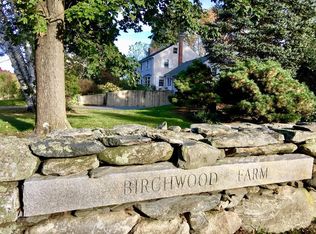 42 Common St, Groton, MA 01450