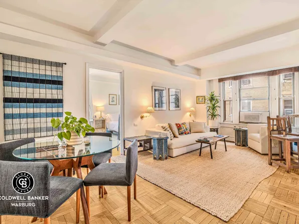 24 5th Avenue image 1 of 7