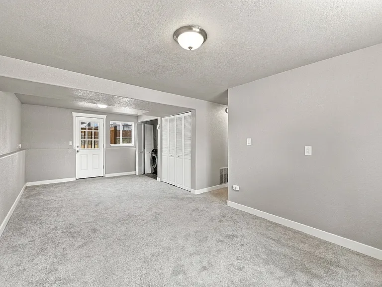 2523 Ember Dr — Photo 26