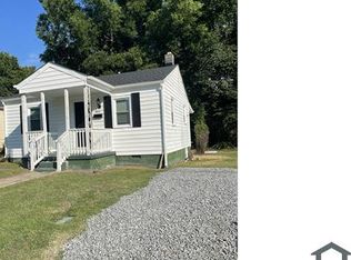 904 Cameron St, Petersburg, VA 23803