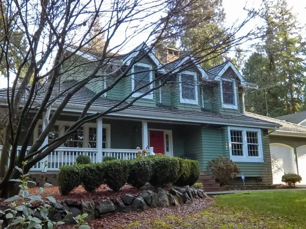 34418 Hood Canal Dr NE, Kingston, WA 98346