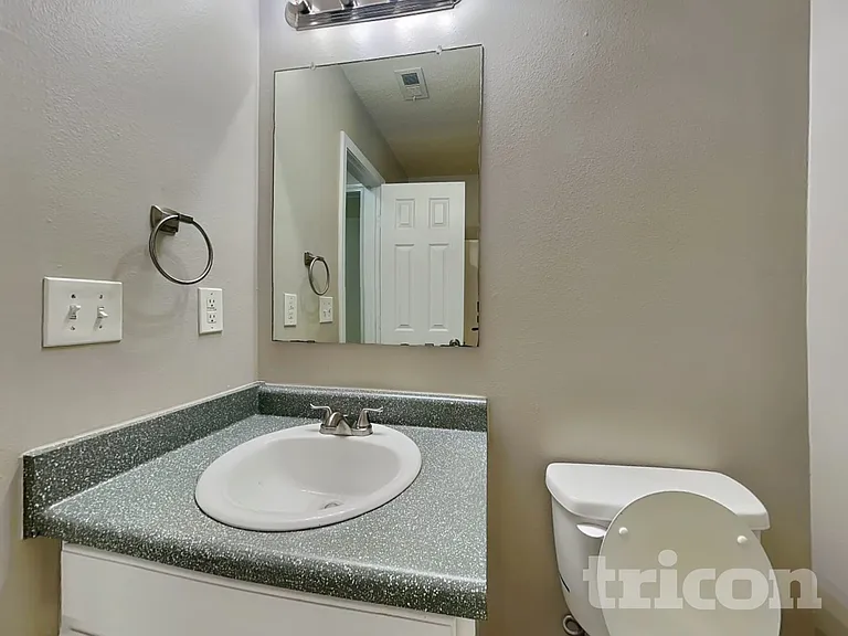 7360 Old Chapel — Photo 16