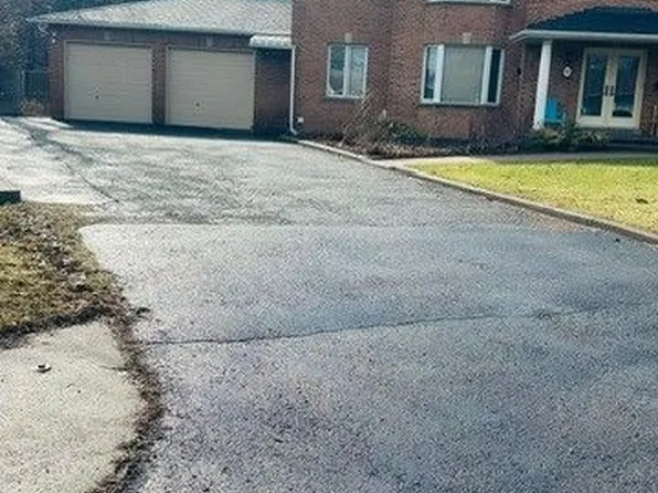 85 Harlow Cres, Toronto, ON M9V 2Y8