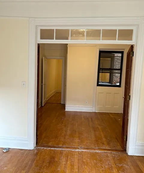 215 E 86th St #3E — Photo 2