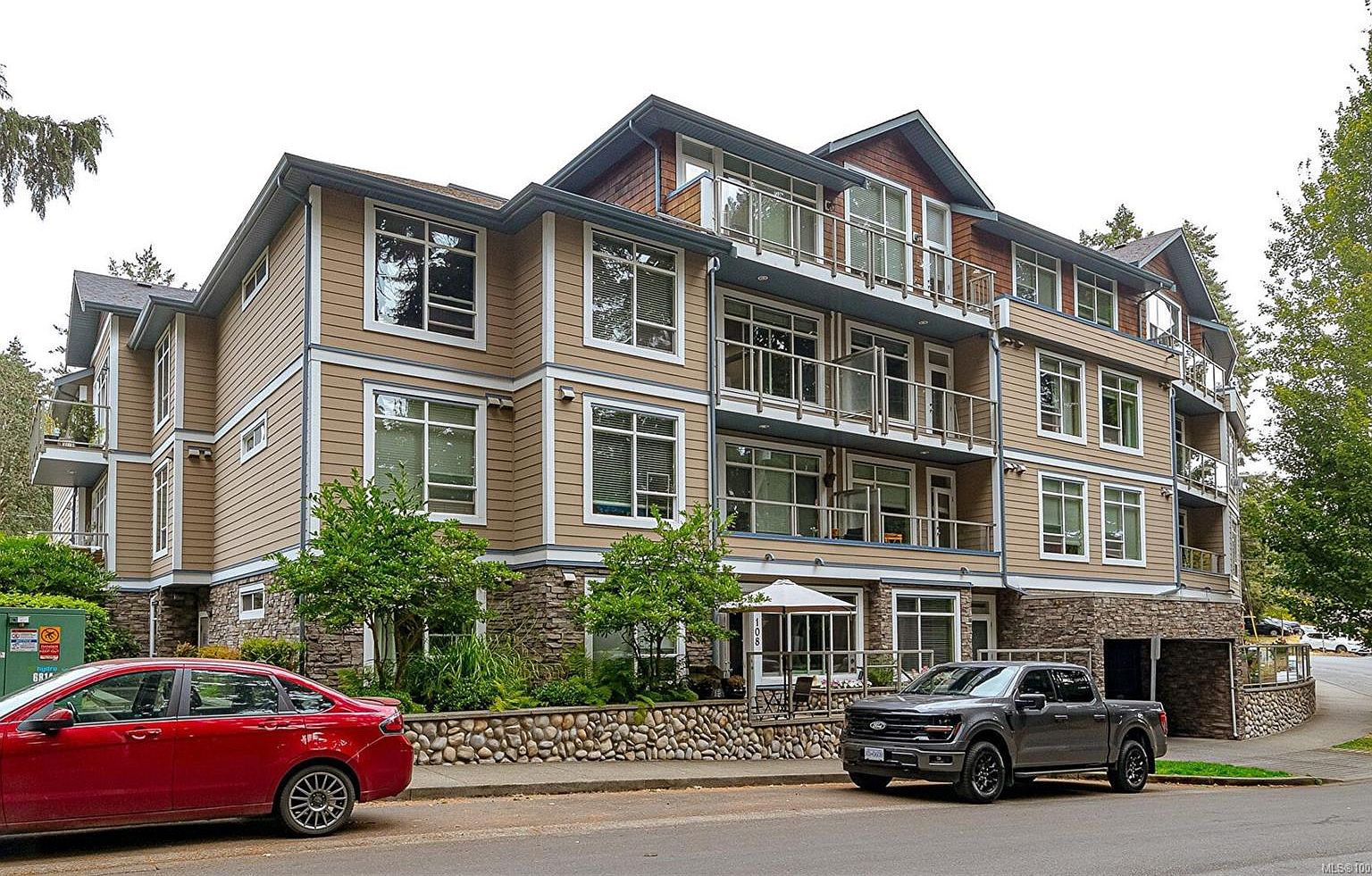 608 Fairway Ave #309