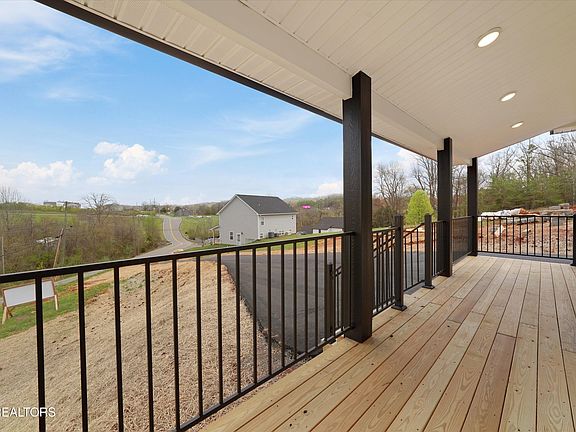 5th image of 139 Tittsworth Springs Rd