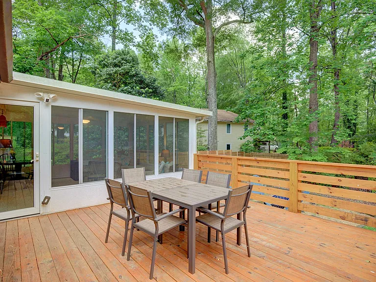 213 Oakmount Dr #FURNISHED — Photo 15