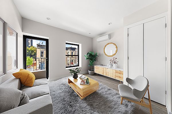 1st image of 35 Oakland Pl #2B