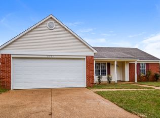 2571 Waverly Dr, Horn Lake, MS 38637
