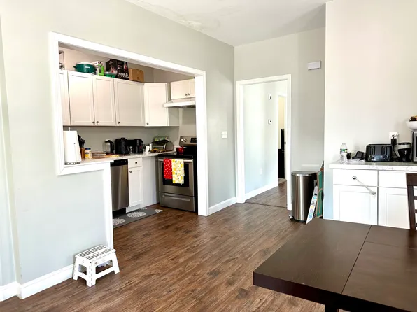 2 Conduit St APT 3, Lawrence, MA 01841