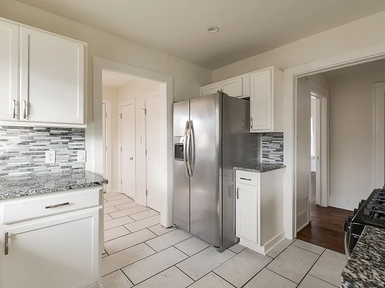 1215 NW 13th St — Photo 48