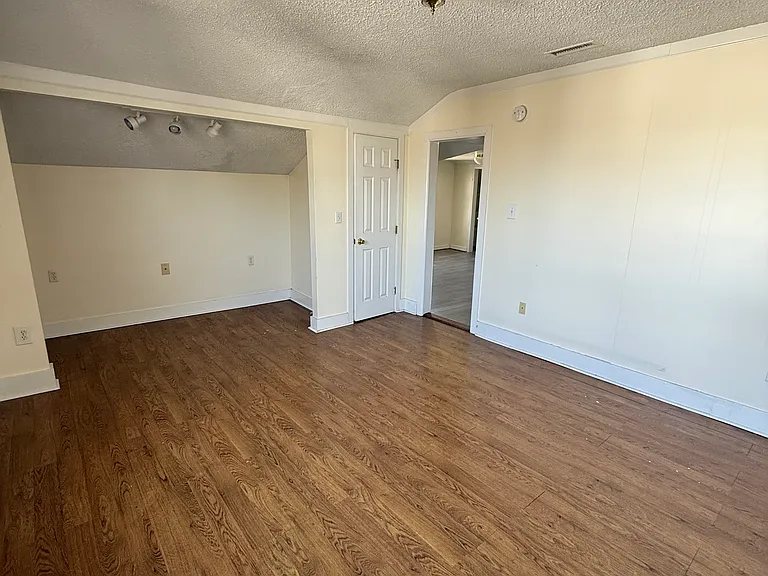 23 Brown St #3 — Photo 5