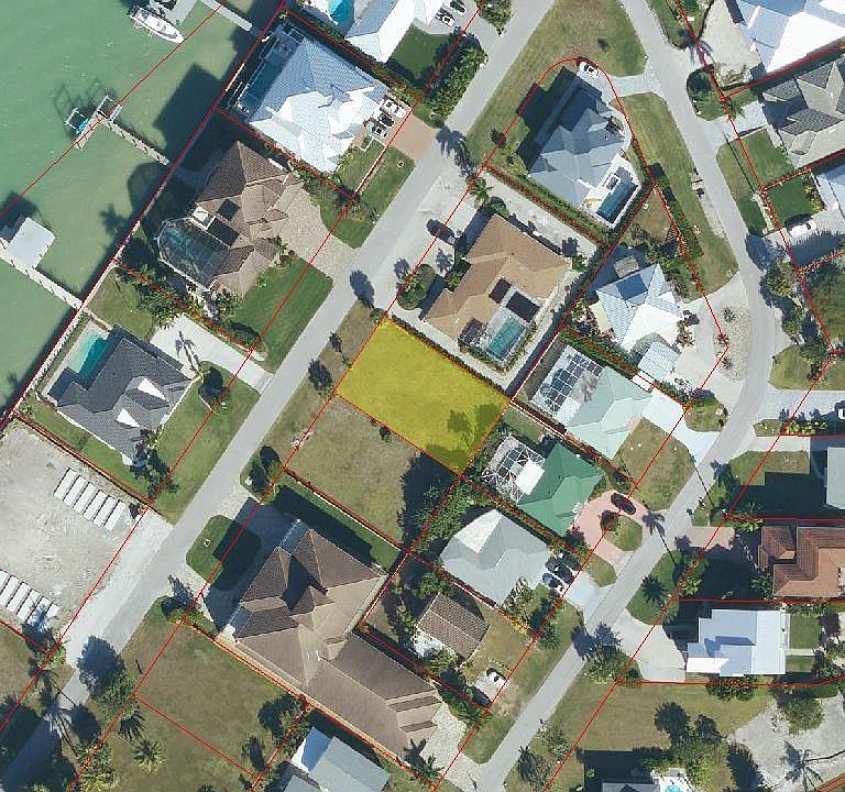 1st image of 25 Dolphin CIR