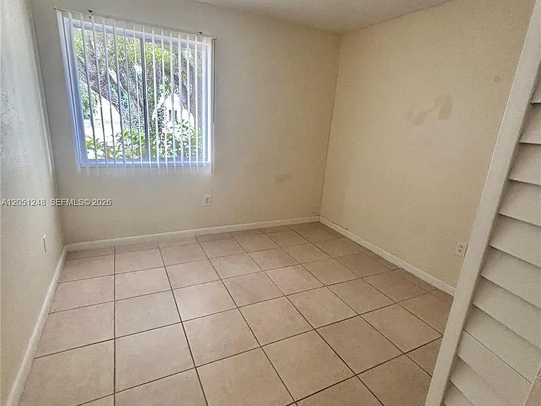 12271 SW 205th St — Photo 9