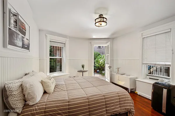 Rented by Corcoran | media 22