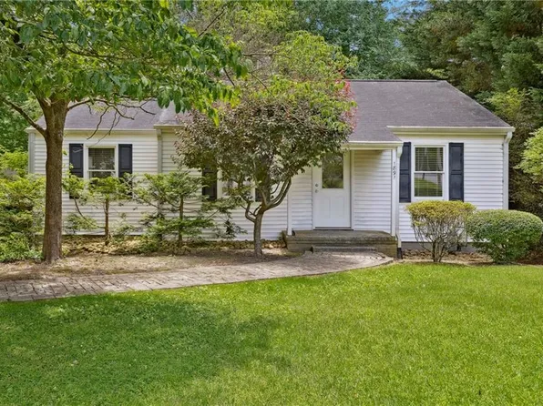 1891 8th St, Chamblee, GA 30341