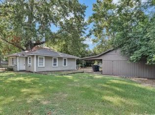 111 1/2 E Fairview St, Shreveport, LA 71104