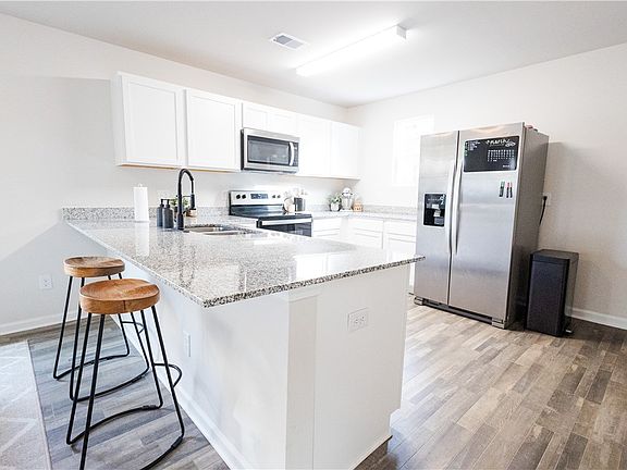 4th image of 115 Palmetto Breeze Cir