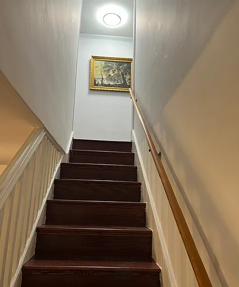 823 Mulberry Ave — Photo 9