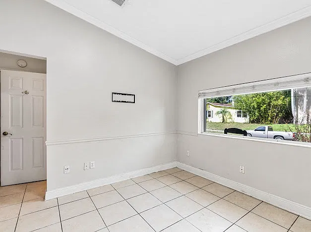 1417 Belgrade Ave — Photo 4
