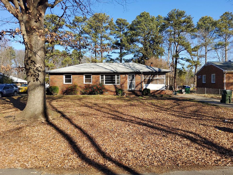 1st image of 4712 Red Oak Ln