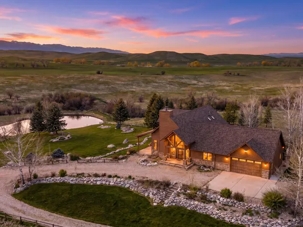625 Bird Farm Rd, Sheridan, WY 82801