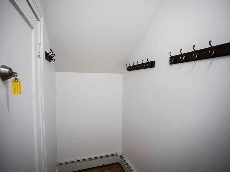 6120 Seneca St #2 — Photo 18