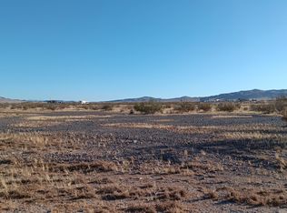 Wagon Wheel Trl, Helendale, CA 92342