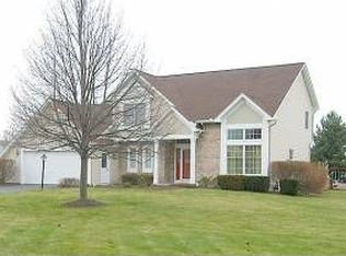 1432 Fieldcrest Dr, Webster, NY 14580