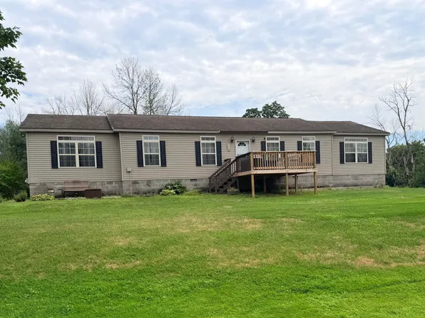 238 Lyons Rd, Plattsburgh, NY 12901