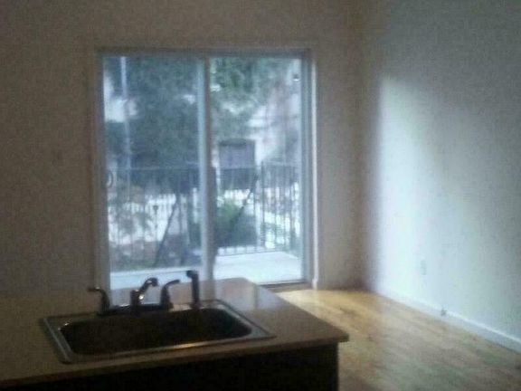 2nd image of 507 Concord Ave #1