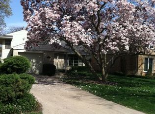 15 N Quincy St, Hinsdale, IL