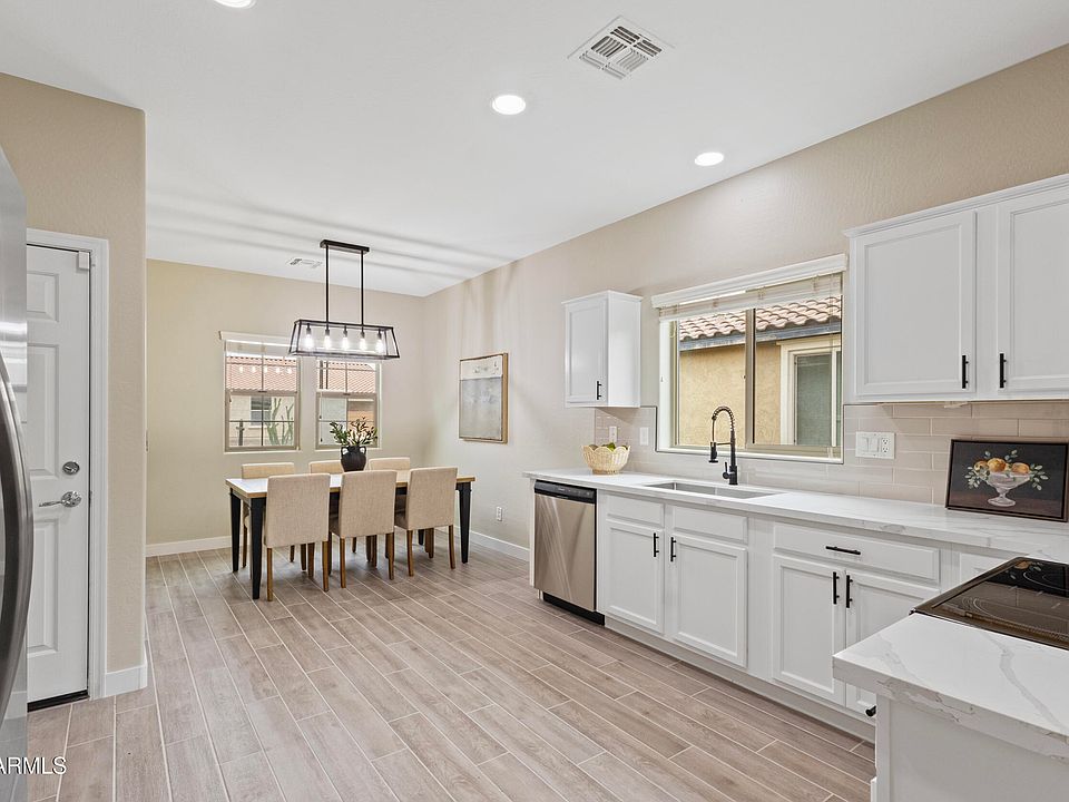 19667 N 260th Ln, Buckeye, AZ 85396 | MLS #6931001 | Zillow