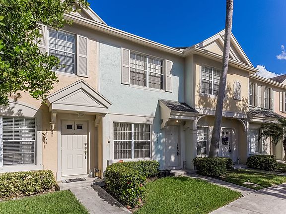 3rd image of 16629 Hemingway Dr