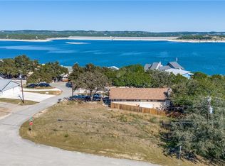 620 Village Shore Dr, Canyon Lake, TX 78133