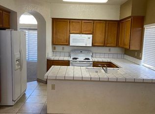 883 Bateman Way, Galt, CA 95632